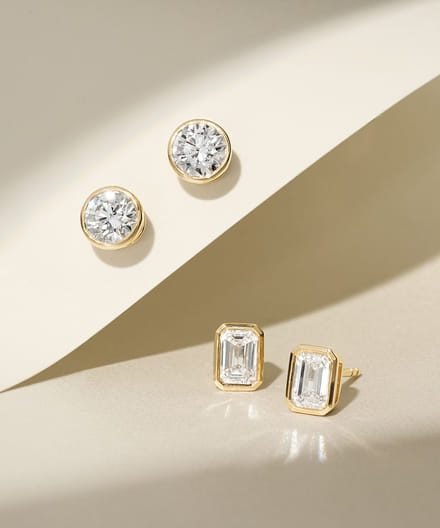 Round Diamond Studs